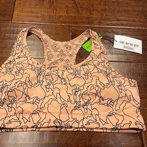 NWT zyia women’s Peach topo Bomber bra xxl